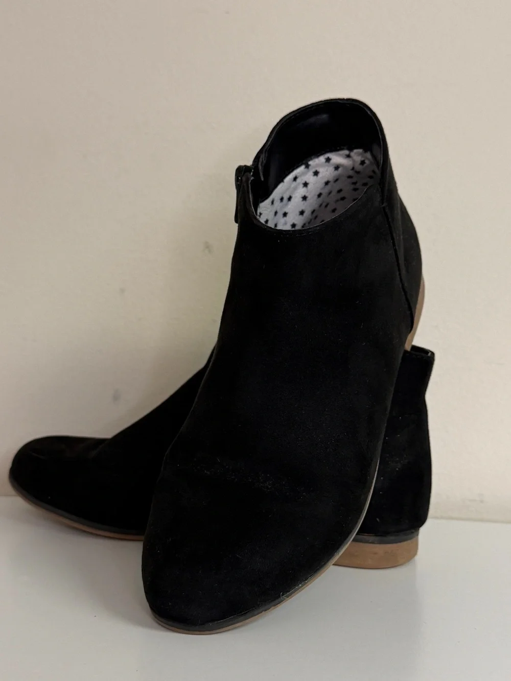 Cat & Jack: Kids' Black Zipper Boots, Size 4